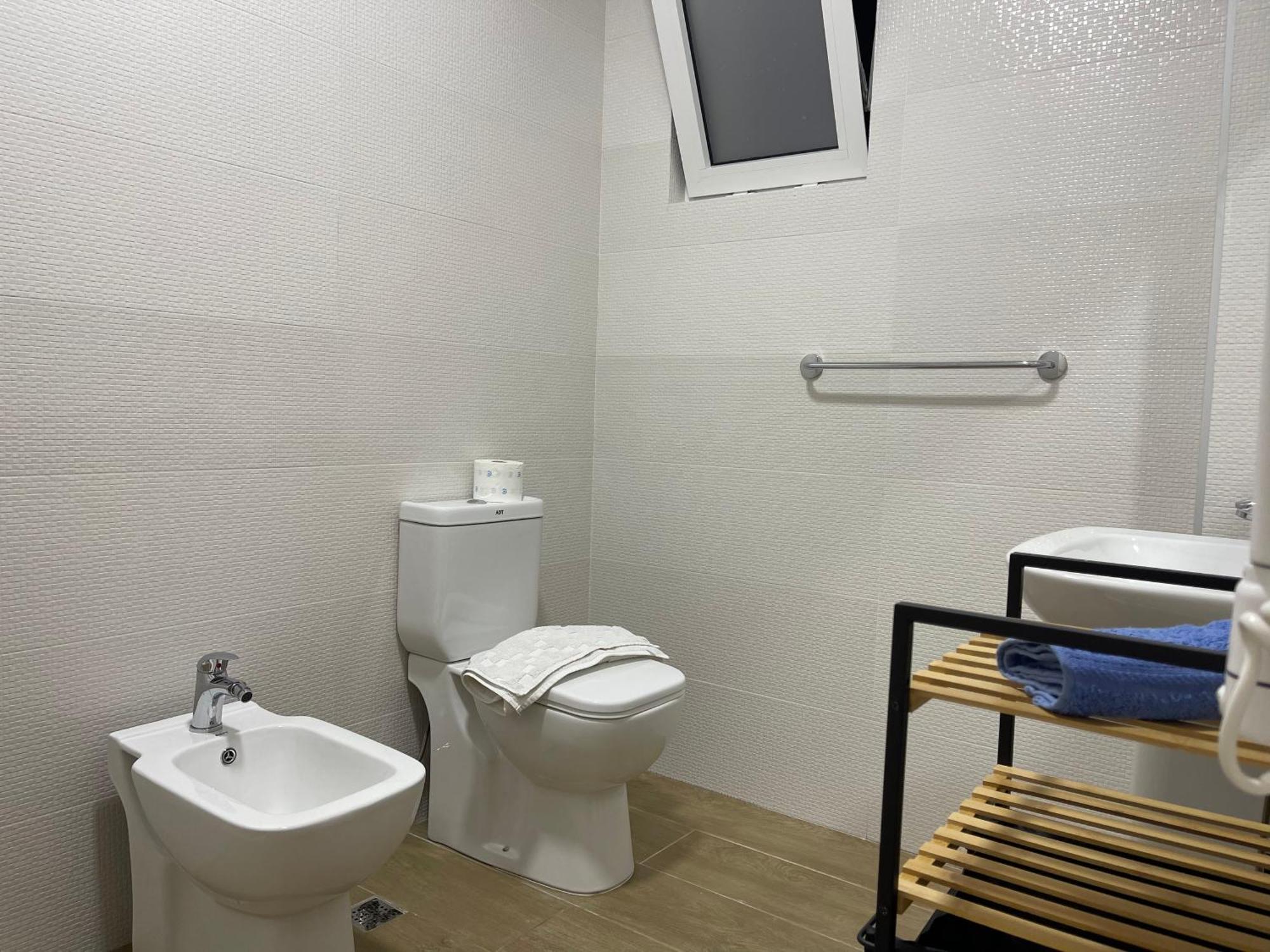 Ferienwohnung Ale Investa Hospitality Tirana Exterior foto