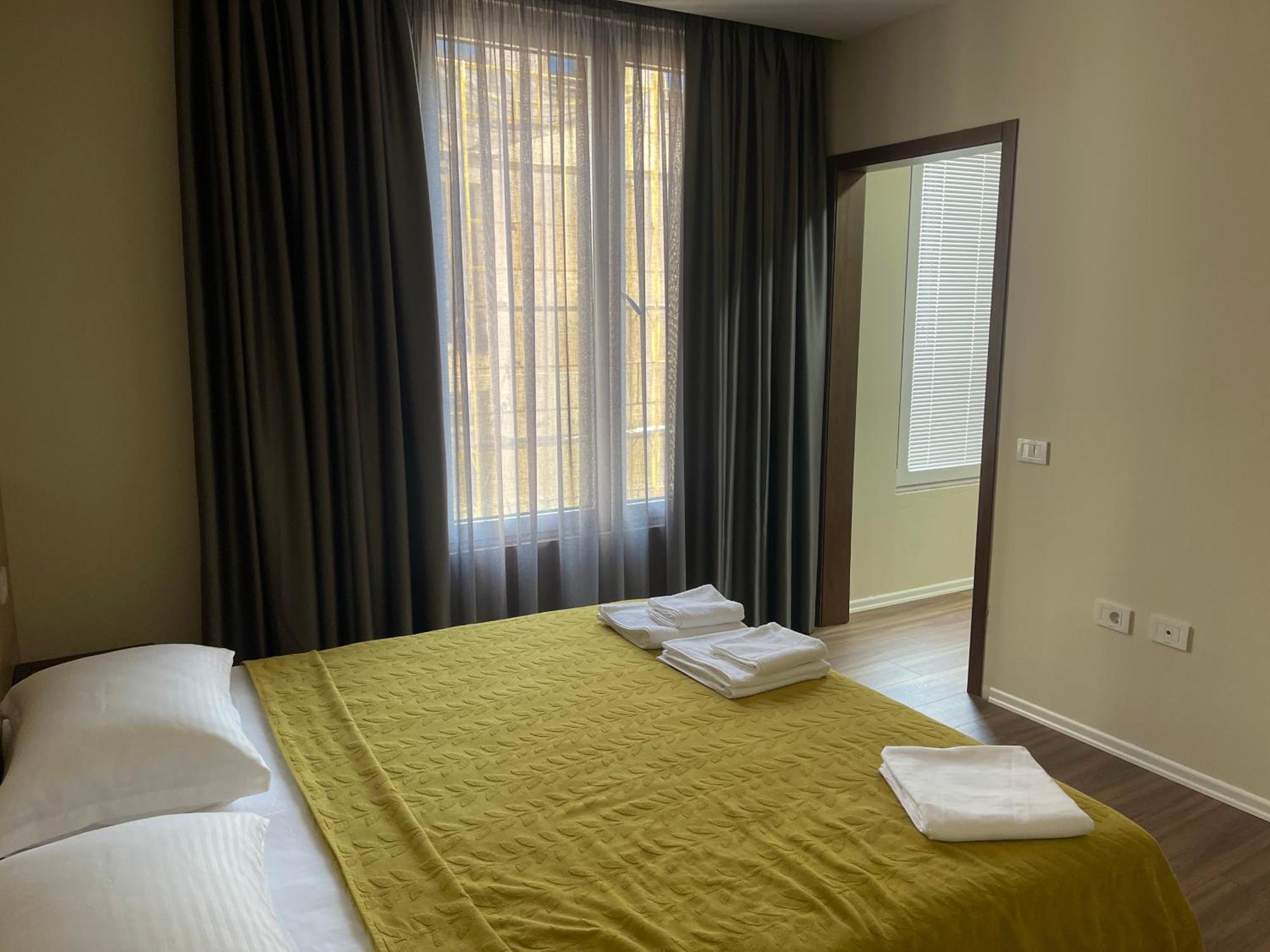 Ferienwohnung Ale Investa Hospitality Tirana Exterior foto